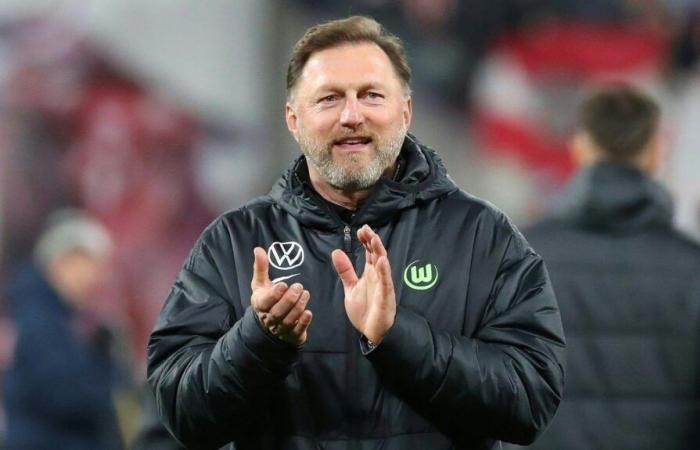 Hasenhüttl espère un « coup de pouce » après le succès de Leipzig