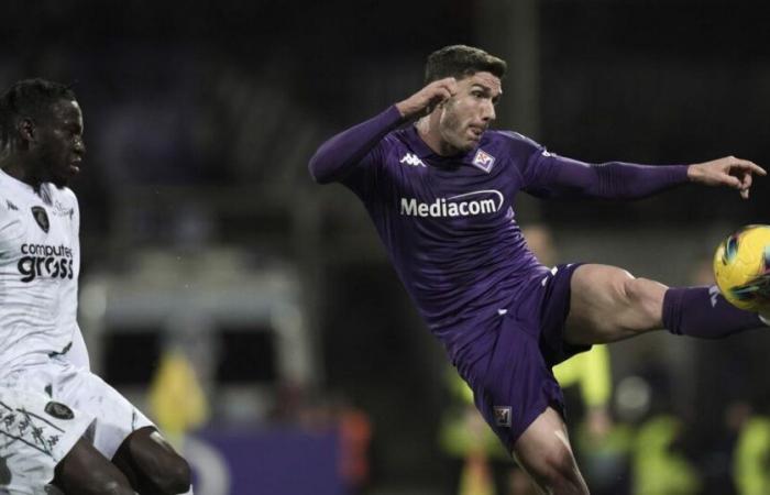 Quelques jours après l’effondrement de Bove sur le même terrain, la Fiorentina perd aux tirs au but contre Empoli en Coupe d’Italie