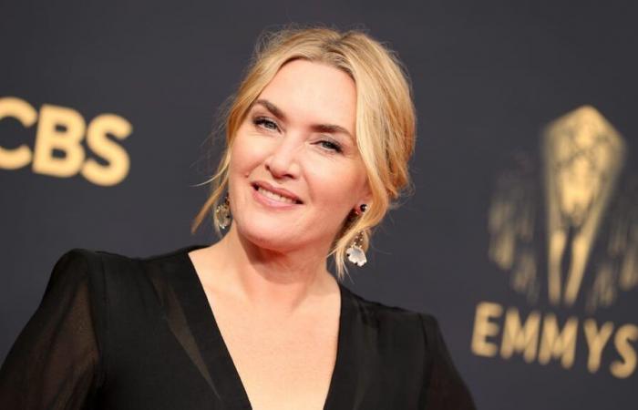 “C’était de l’intimidation, à la limite de l’abus”, dit Kate Winslet, retenant ses larmes alors qu’elle répond aux critiques qu’elle a reçues sur son poids au moment du Titanic.