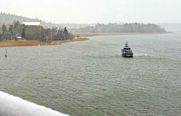 Que se passe-t-il en mer Baltique, où un navire russe a tiré sur un hélicoptère allemand ?