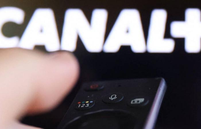 Canal+ annonce le retrait de ses quatre chaînes payantes de la TNT – Libération