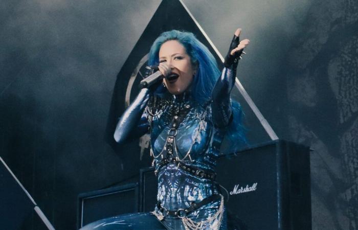 Arch Enemy partage le clip de la chanson éponyme de son prochain album : Blood Dynasty