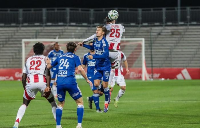 Lamine Cissé annonce qu’« il faudra être plus méchant » avant le match du SC Bastia au Red Star