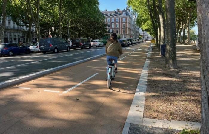 Un nouveau tronçon de la route 4 de Lyon en construction