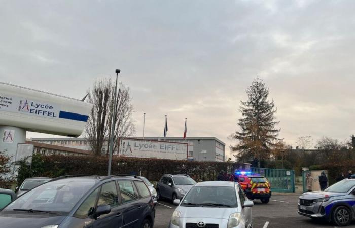 accident devant le lycée Gustave Eiffel, des jeunes tentent d’allumer un feu près de l’entrée