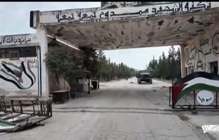 Une vidéo montre “des rebelles syriens à l’intérieur de la base militaire de Hama”