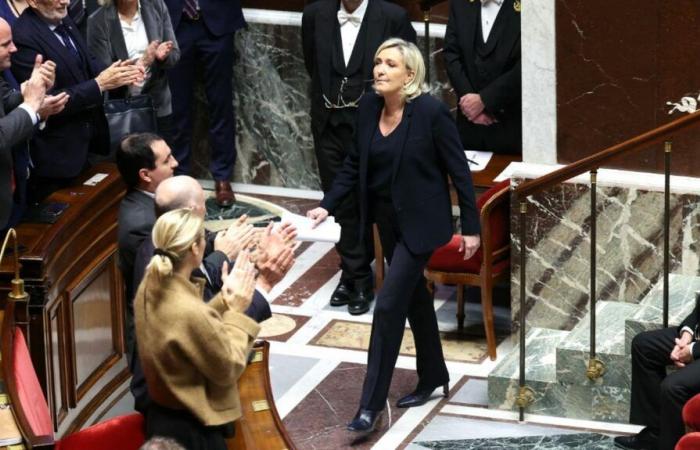 une victoire pour Marine Le Pen, une défaite pour la stabilité de l’Europe, commente la presse étrangère