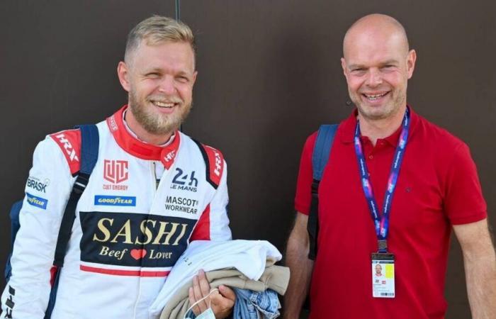 24 Heures du Mans. Kevin Magnussen, pilote de Formule 1, arrive sur la BMW Hypercar