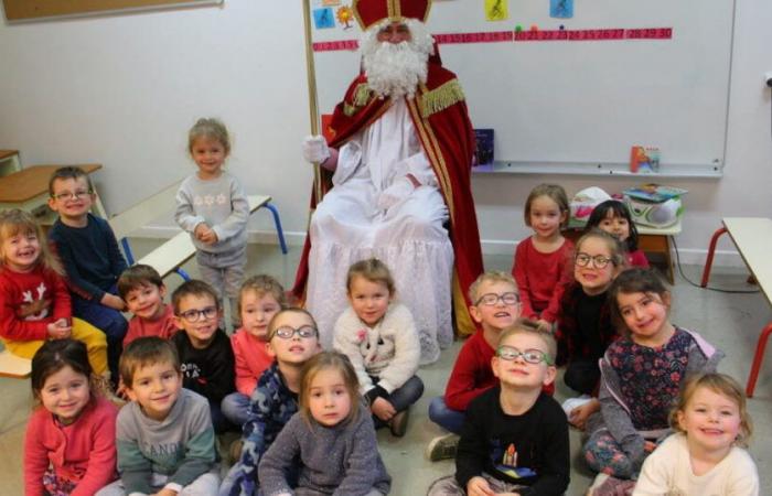 Des photos. La ronde de Saint Nicolas dans les communes du nord de Nancy