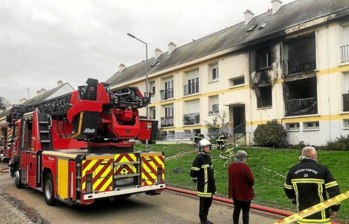 Accusée d’un double homicide et incendie criminel à Douarnenez, la jeune femme reste derrière les barreaux