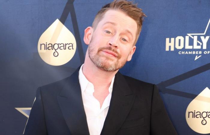 Macaulay Culkin laisse-t-il ses enfants regarder seuls à la maison ? Il dit…