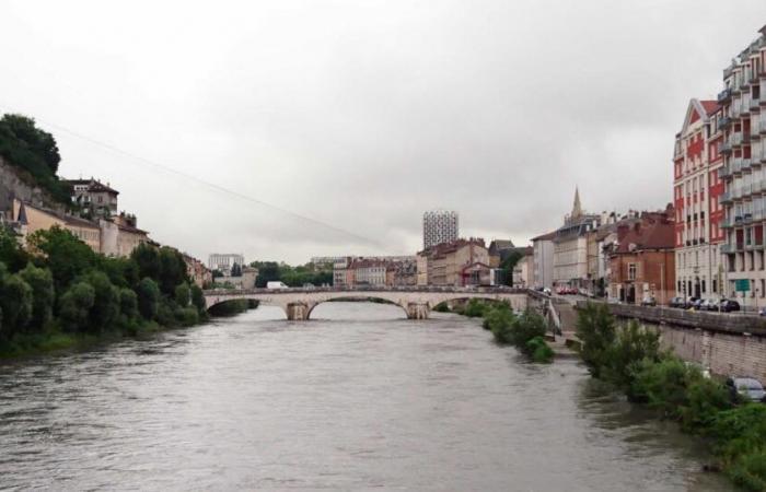 Grenoble. Une jeune femme poussée en Isère par un homme qu’elle ne connaissait pas