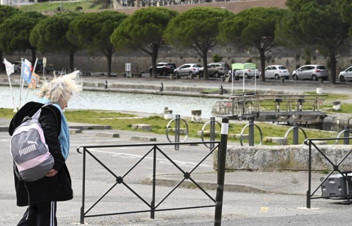 des rafales pouvant atteindre 130 km/h sont attendues sur le littoral et jusqu’à 100 km/h en plaine