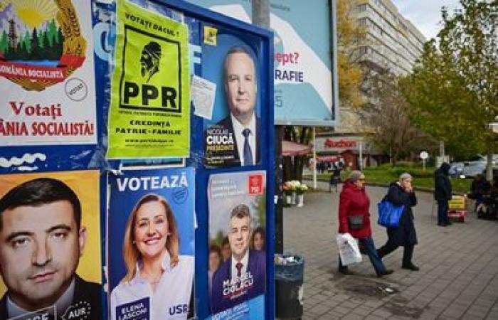 la décision d’annuler l’élection présidentielle en Roumanie est largement saluée à Bucarest