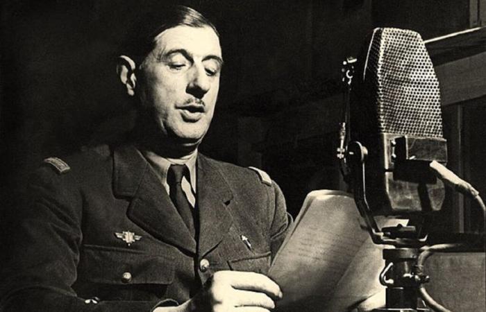 Des souvenirs personnels de De Gaulle mis aux enchères à Paris