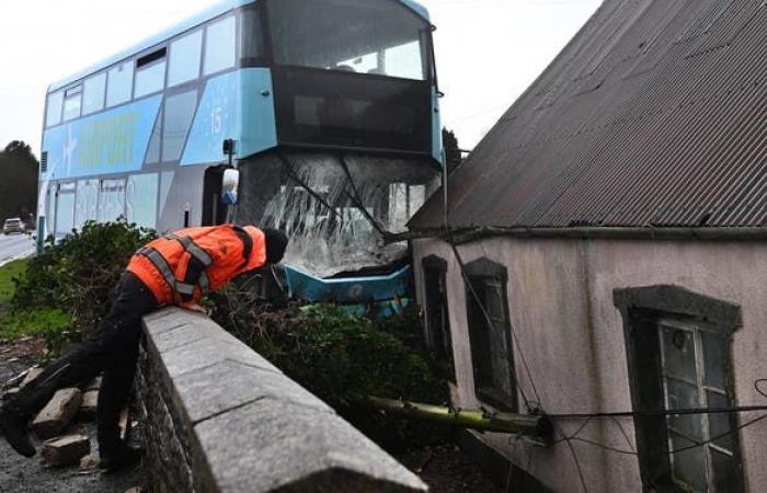 La tempête Darragh devient meurtrière en Angleterre alors que de violentes rafales dépassent les 80 à 90 mph au Royaume-Uni et en Irlande