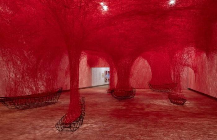 Chiharu Shiota prend le Grand Palais dans la foulée – Libération