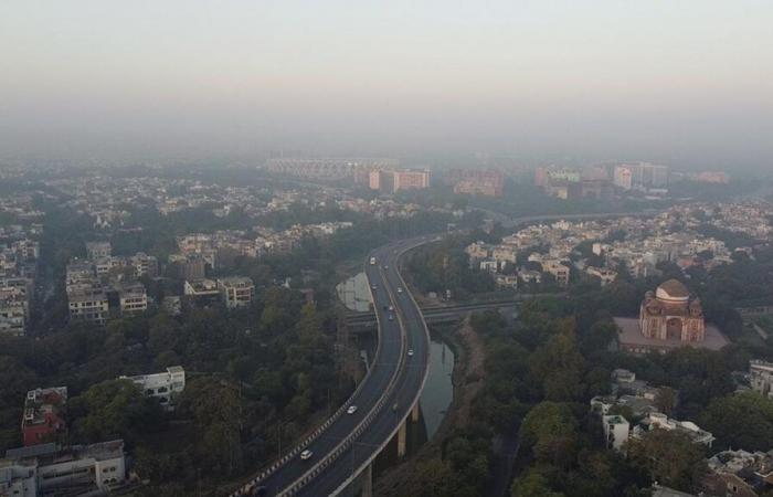 La température minimale de Delhi est de 8,2 degrés Celsius ; la qualité de l’air est «mauvaise»