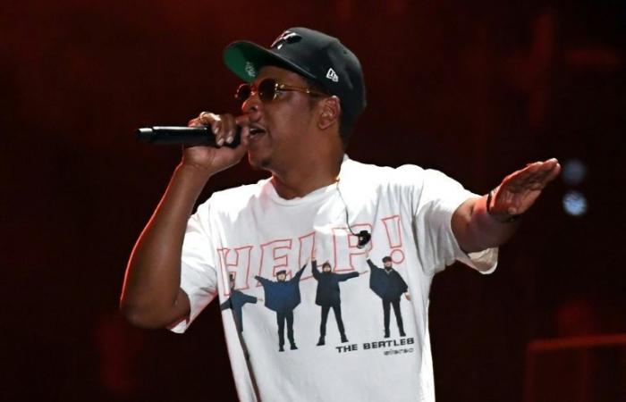 Jay-Z accusé d’avoir violé une fille de 13 ans avec P. Diddy en 2000