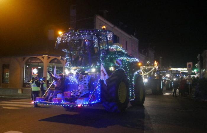 Dans l’Eure, le défilé des tracteurs illuminés des Jeunes Agriculteurs revient