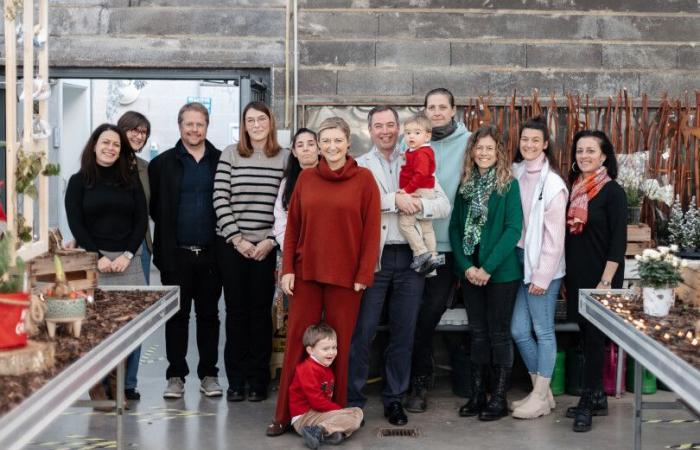 Charles et François du Luxembourg, enthousiasmés par un atelier de Noël solidaire