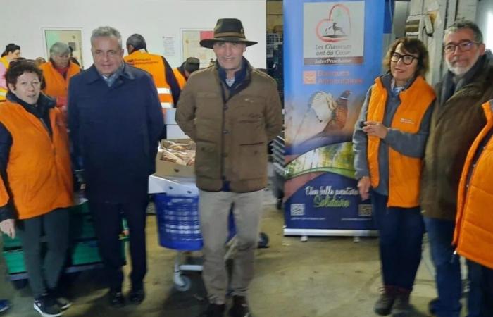 Pour Noël, InterProchasse offre des centaines de faisans et terrines à la banque alimentaire du Gard.