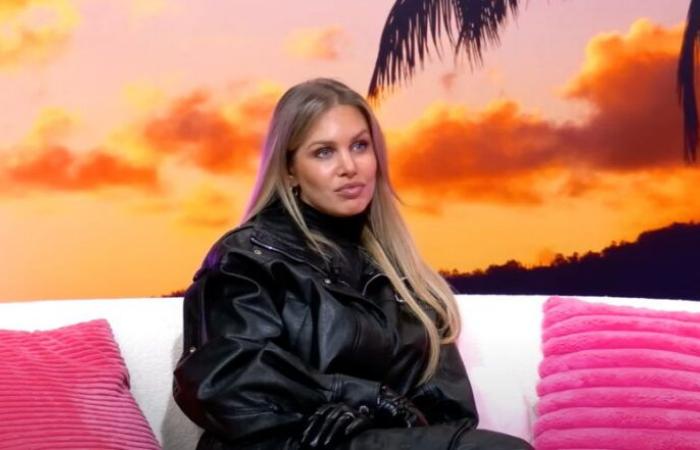 Adixia dévoile son salaire astronomique grâce à certaines plateformes privées