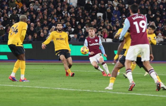 Jermaine Defoe salue trois stars de West Ham qui peuvent « créer quelque chose à partir de rien » après leur victoire contre les Wolves