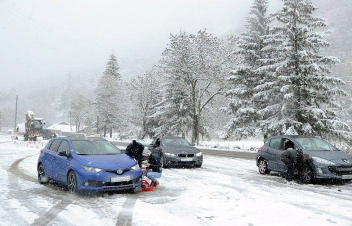 Vous vivez dans un hameau isolé et vous vous retrouvez bloqué à cause des chutes de neige ? Dites-nous !