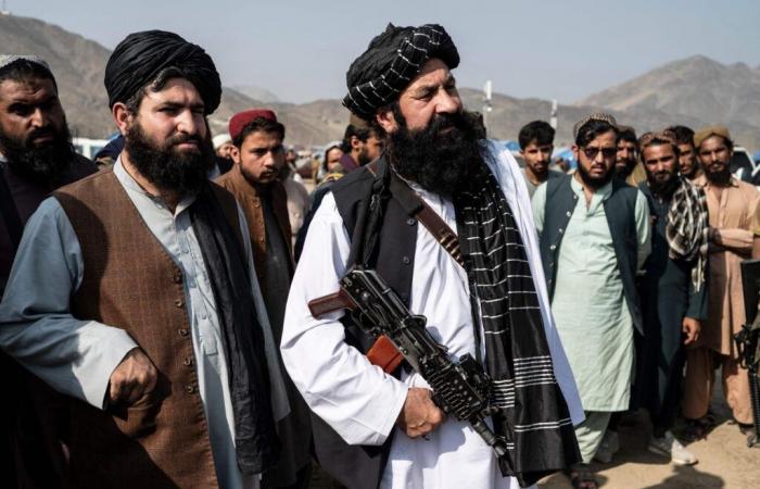 Le ministre taliban chargé des réfugiés tué dans un attentat suicide à Kaboul