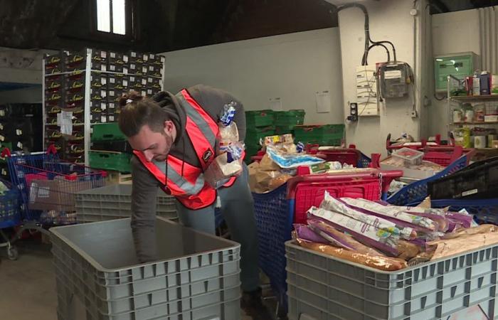 la “formidable chaîne de solidarité” continue pour la banque alimentaire, après un terrible incendie