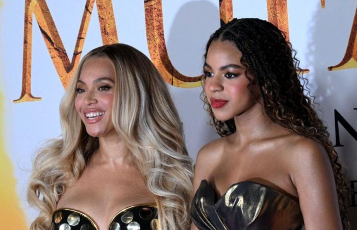 Beyoncé éblouit dans une robe bustier structurée, elle partage le tapis rouge avec sa fille Blue Ivy