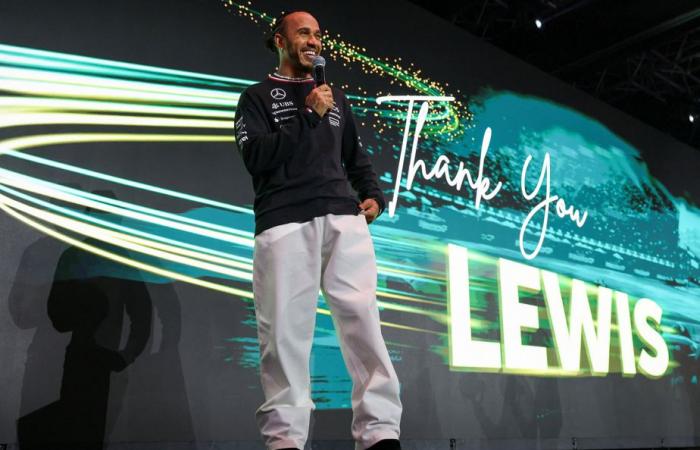 Formule 1 | Ensemble, Lewis Hamilton et Mercedes y ont cru