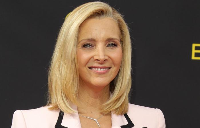 Lisa Kudrow a adoré les rares retrouvailles des « Friends »… Jamie Foxx fait une promesse discutable…