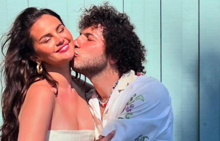 Selena Gomez s’est fiancée à Benny Blanco après un an de relation