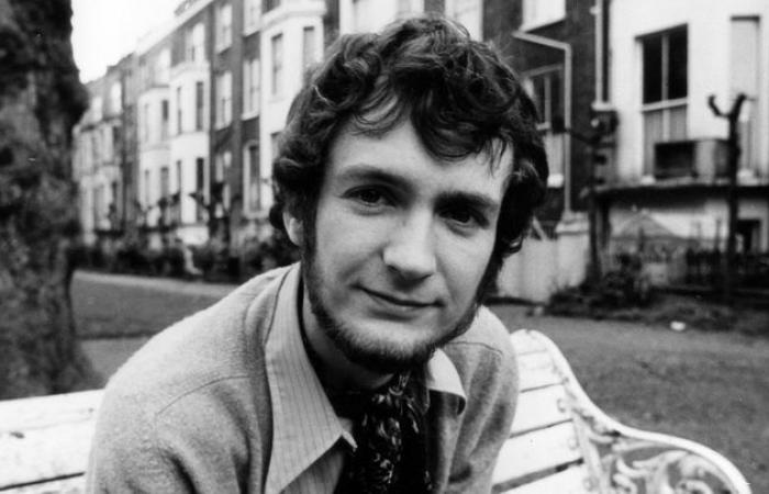 Kenny Everett, Voix de l’Amérique, JOE – RadioVisie