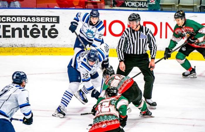 Les Saguenéens perdent une avance de trois buts et le match