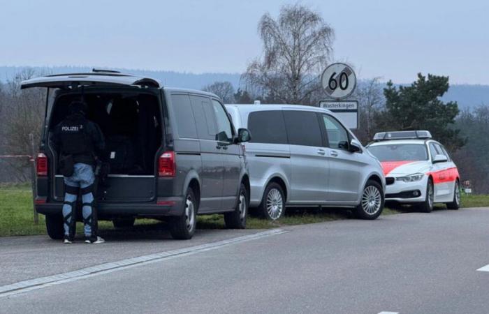 Un homme à Hüntwangen ZH s’adresse à sa famille et à l’équipe spéciale en action