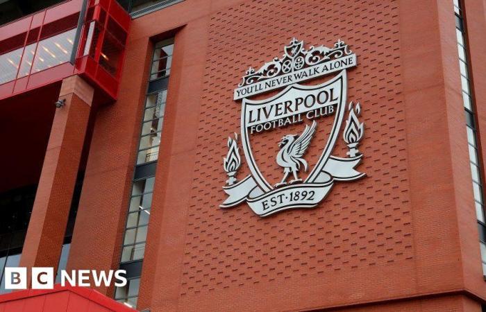 La fête du personnel du Liverpool FC dans la cathédrale est interrompue à cause d’un « attirail de drogue »