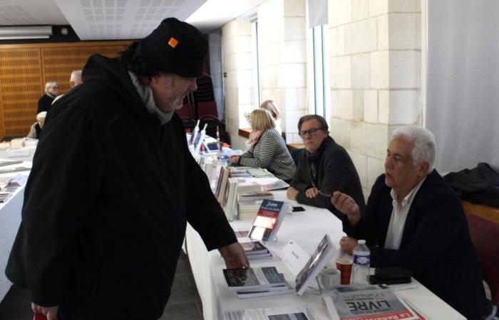 au Marché du livre de Noël, des auteurs guidés par la passion de l’écriture