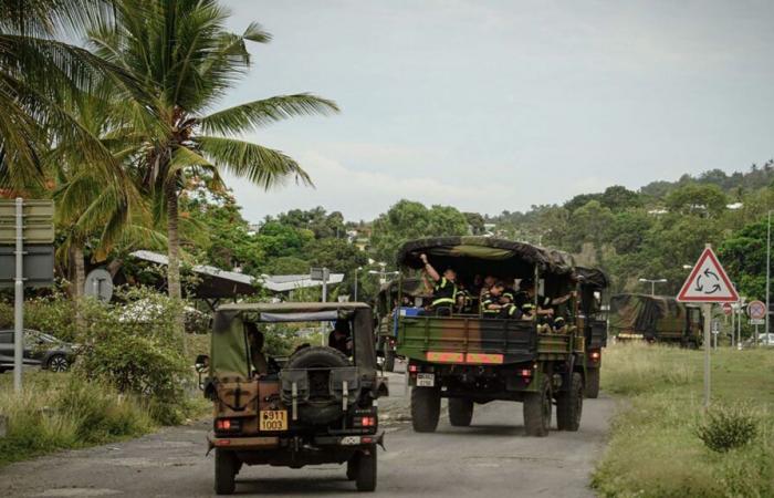 Mayotte dévastée par des vents de 220 km/h, le bilan s’annonce “lourd”