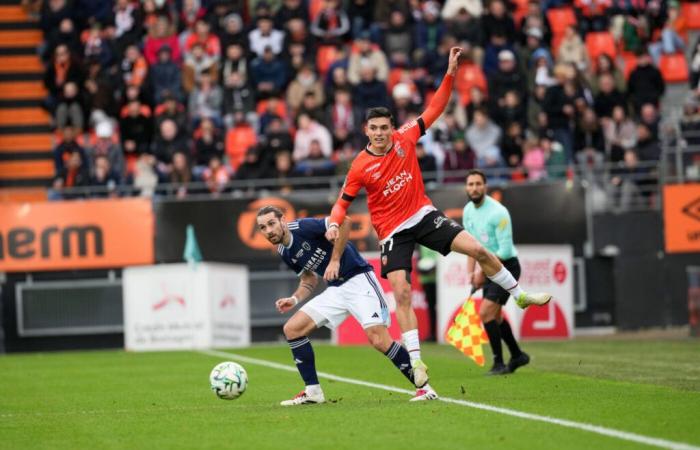 Lorient calme le Paris FC et prend les commandes de la Ligue 2 – Ligue 2 – J16 – Résumé