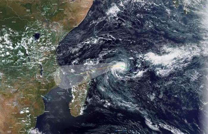 Le cyclone Chido touchera terre au Zimbabwe lundi