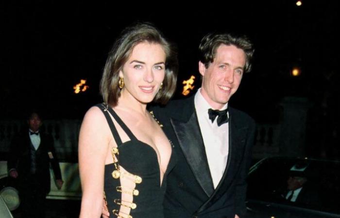 Elizabeth Hurley se souvient de la réponse de Hugh Grant à la robe Versace Safety Pin : « Christ »