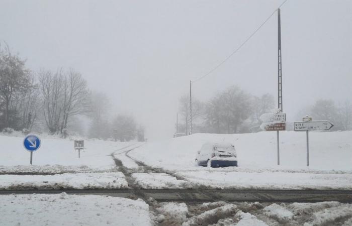 Le Rhône, Lyon et la région en alerte neige et verglas ce week-end : ce qui nous attend