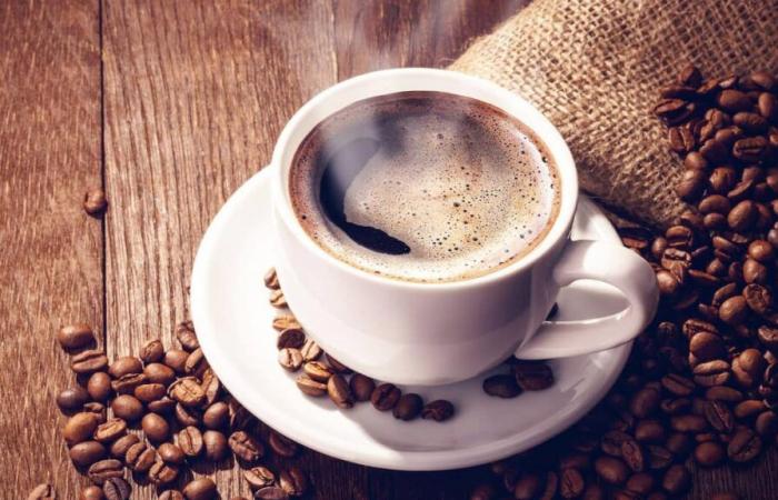 Le congé de TPS pourrait faire monter le prix de votre tasse de café