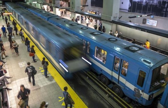 le métro de Montréal arrêté samedi soir