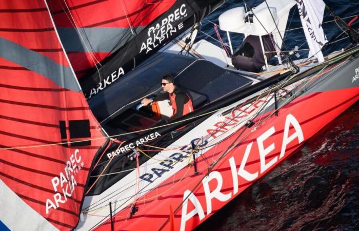 Yoann Richomme se dirige vers Charlie Dalin à pas de géant… Suivez la position des bateaux en direct