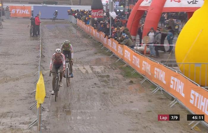 Spectacle à la Citadelle de Namur ! Vanthourenhout remporte la première victoire d’Aert depuis son retour après une chute au tour final