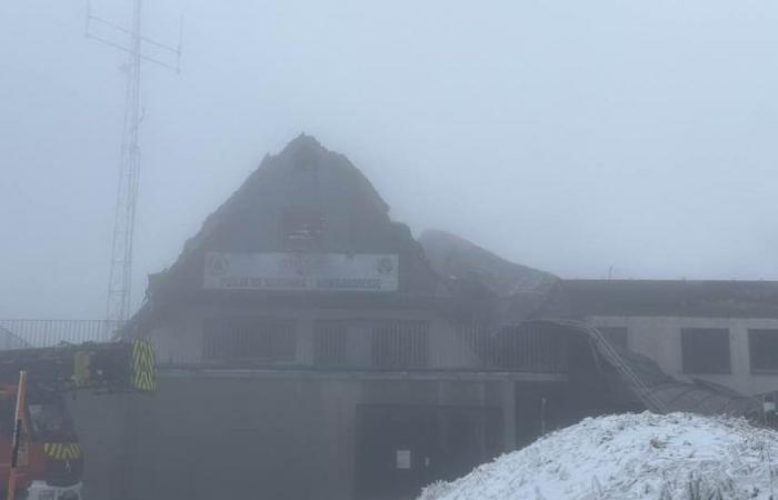 Rénové en 2022, le chalet de la station du Champ-du-Feu entièrement ravagé par un incendie